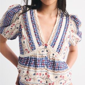 NWT Abercrombie Puff Sleeve Button Through Top Size M
